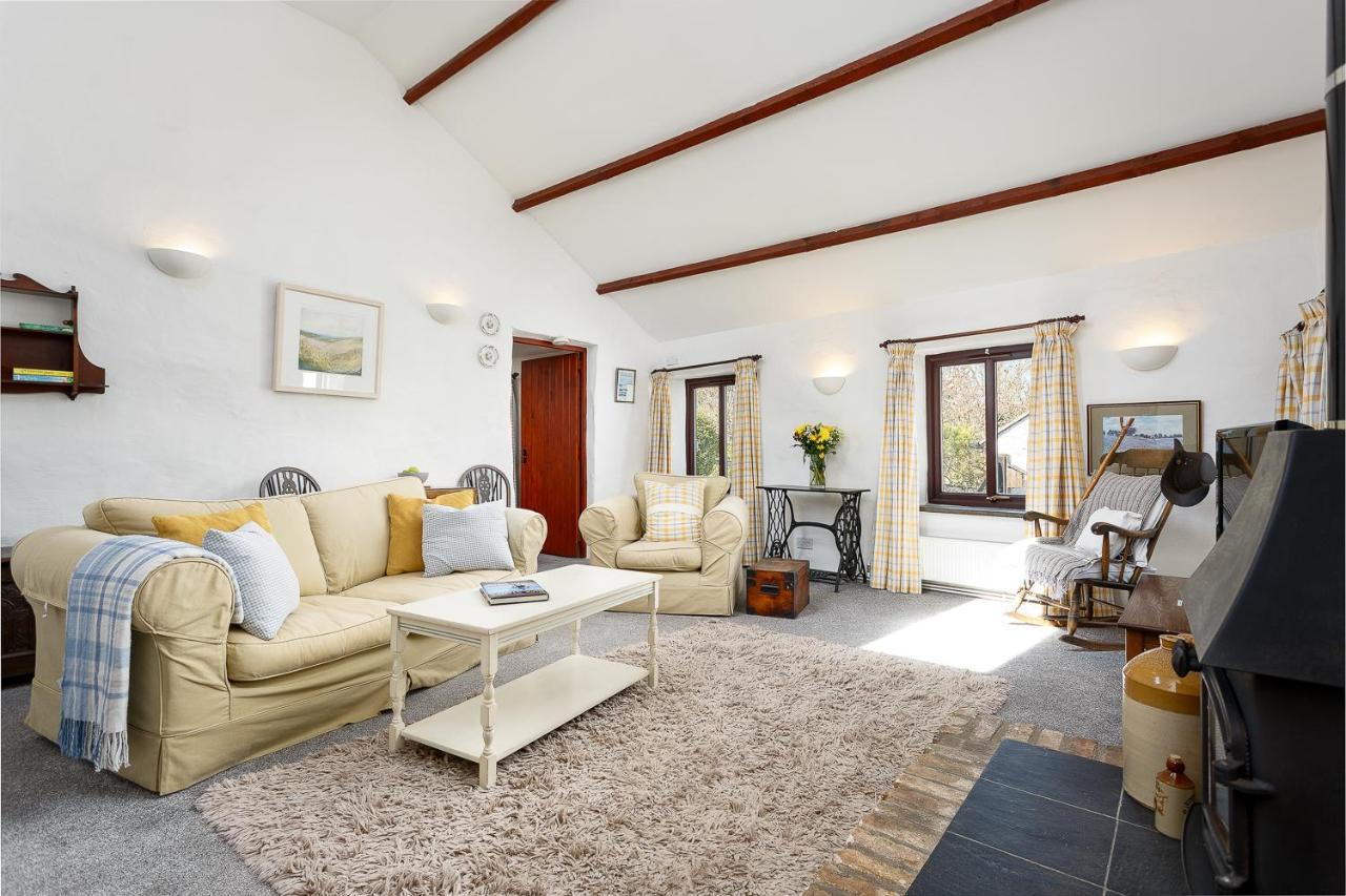 The Snug At Cornish Barn Holidays Труро Екстер'єр фото