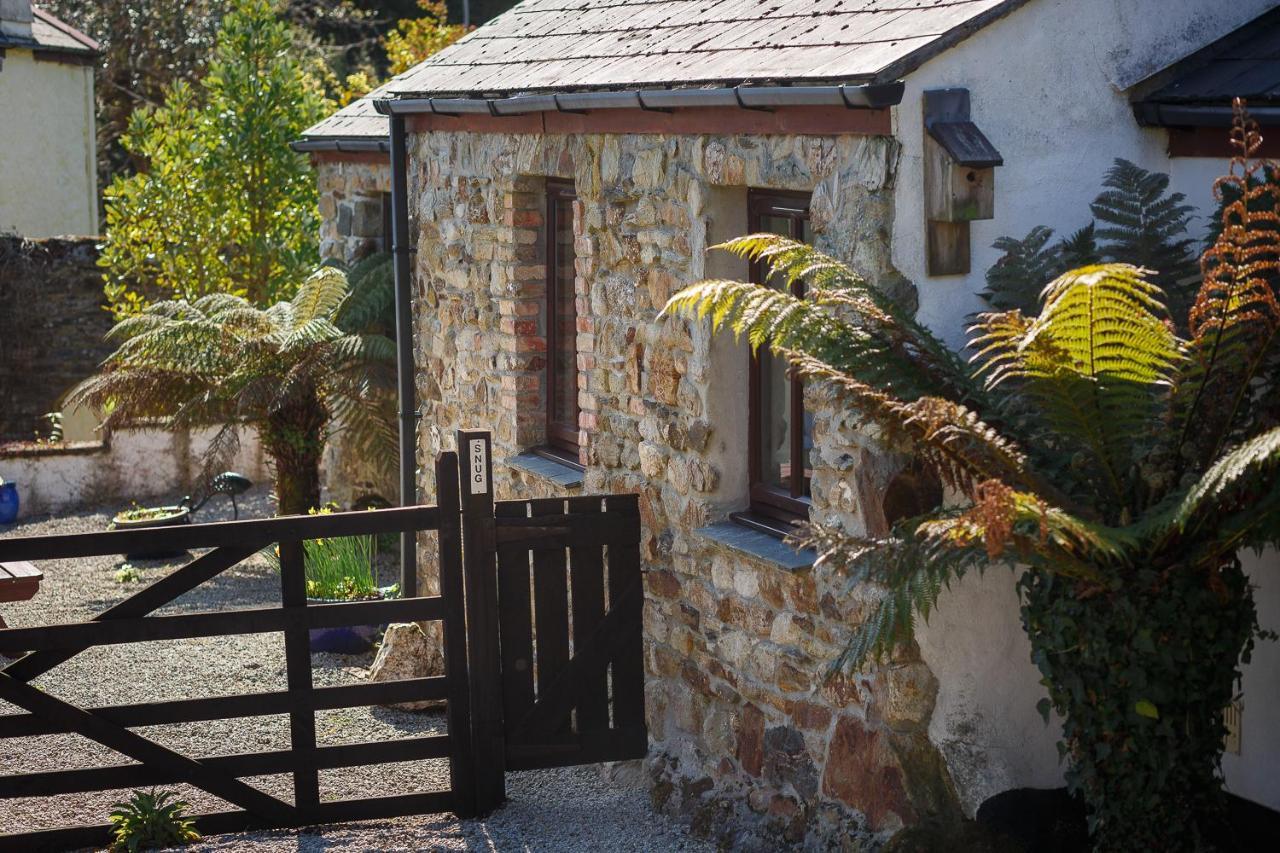 The Snug At Cornish Barn Holidays Труро Екстер'єр фото