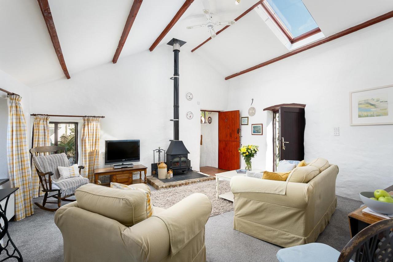 The Snug At Cornish Barn Holidays Труро Екстер'єр фото