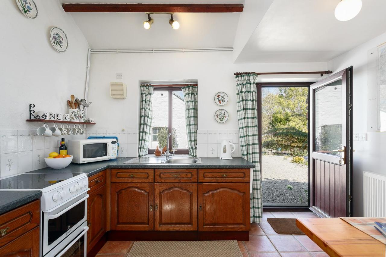 The Snug At Cornish Barn Holidays Труро Екстер'єр фото