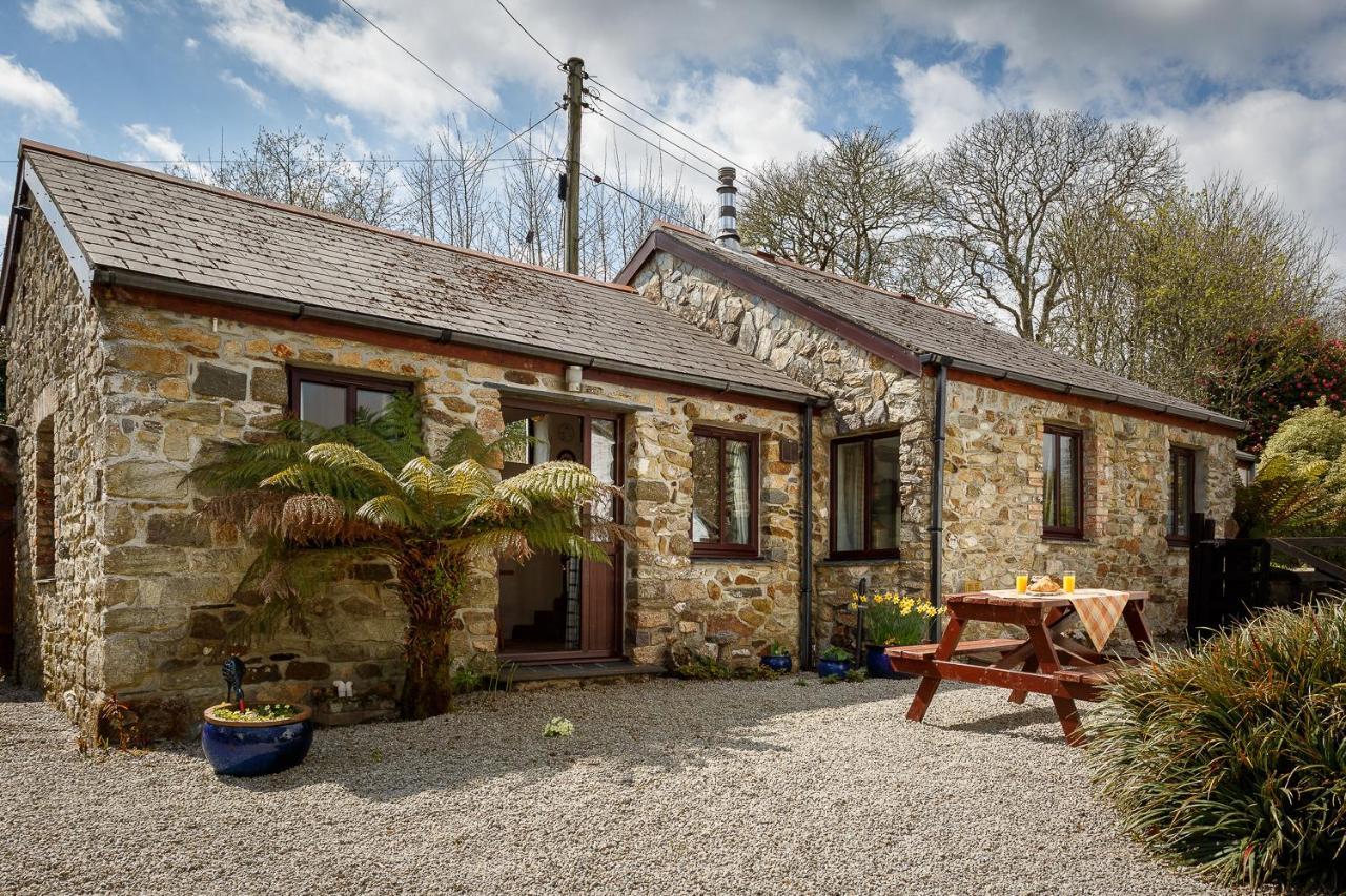 The Snug At Cornish Barn Holidays Труро Екстер'єр фото